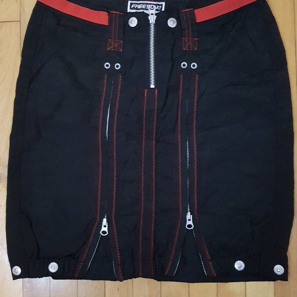 Freesoul black and red skirt with zippers, size S, made in Italy - Picture 10 of 12